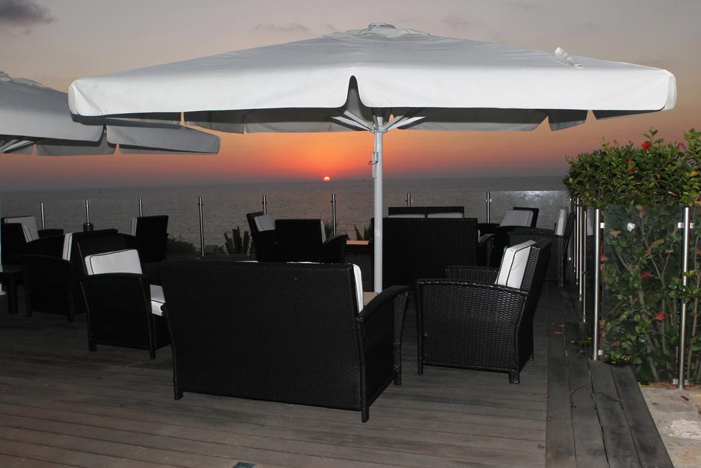 Hod Hasharon Luxury Apartment Herzliya Restoran gambar