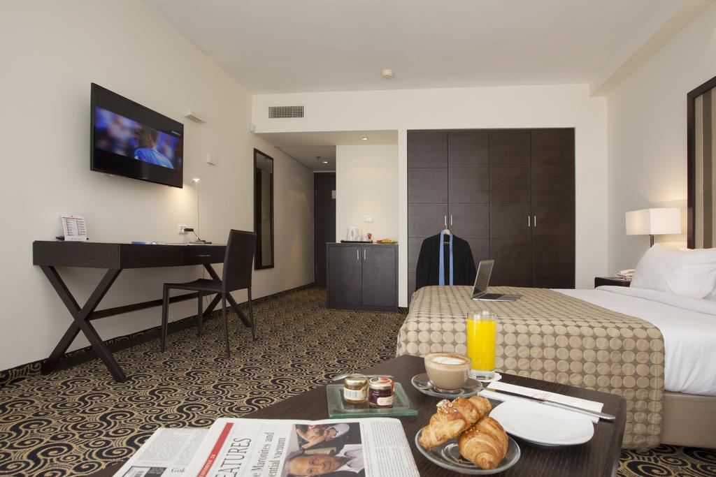 Hod Hasharon Luxury Apartment Herzliya Luaran gambar