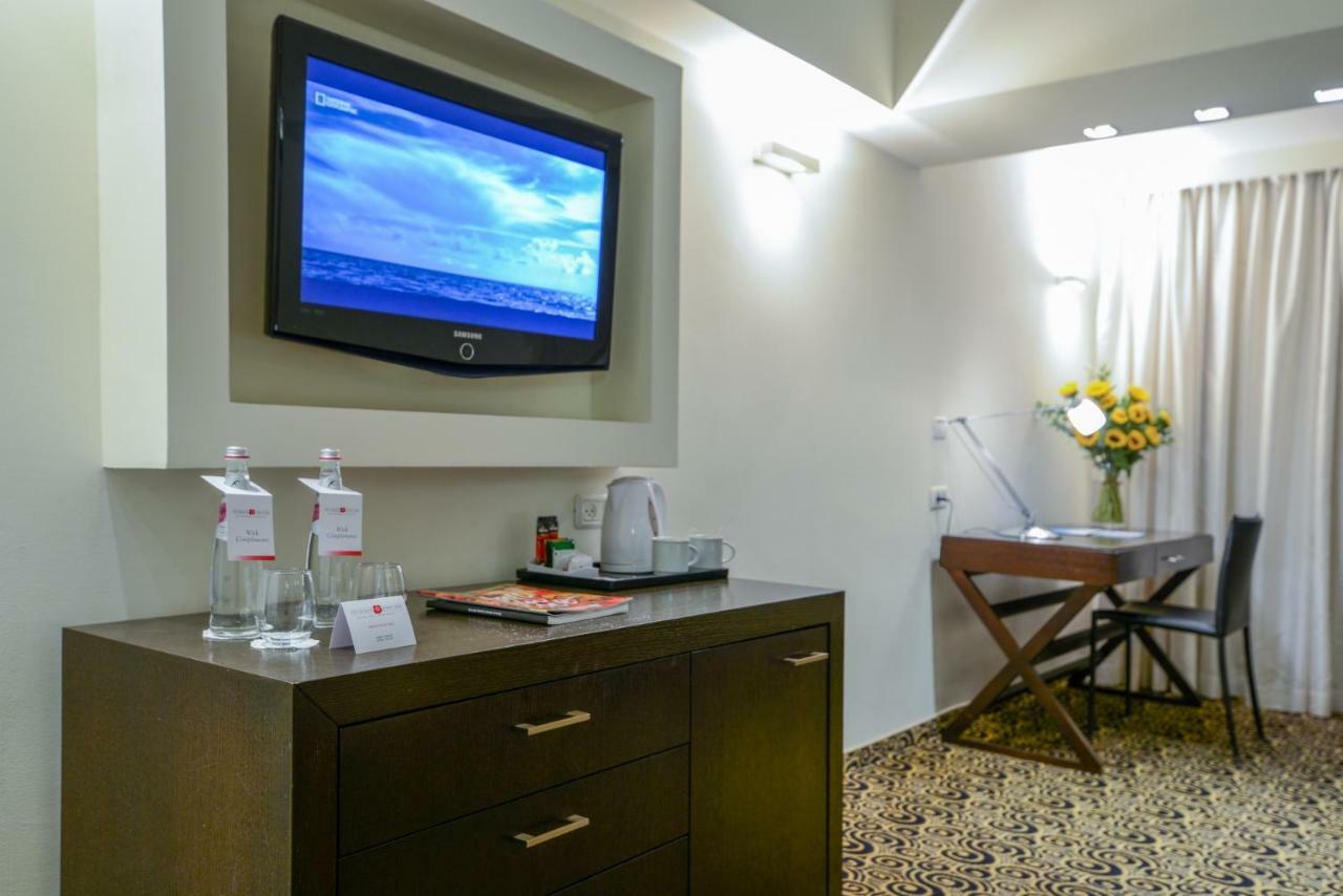 Hod Hasharon Luxury Apartment Herzliya Luaran gambar