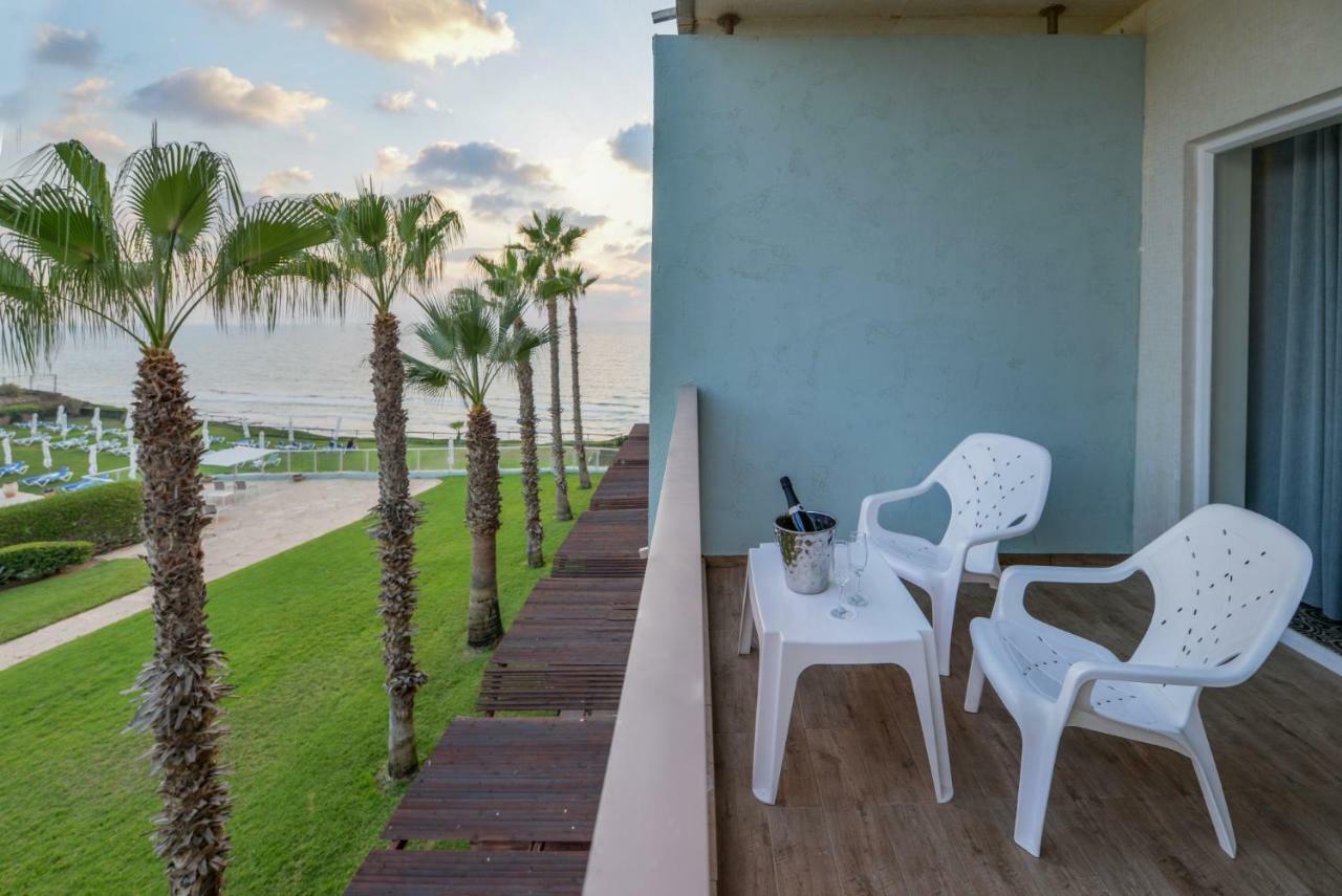 Hod Hasharon Luxury Apartment Herzliya Luaran gambar